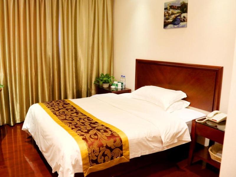 Greentree Inn Guiyang Court Street West Zhongshan Road Subway Station Business Hotel Luaran gambar