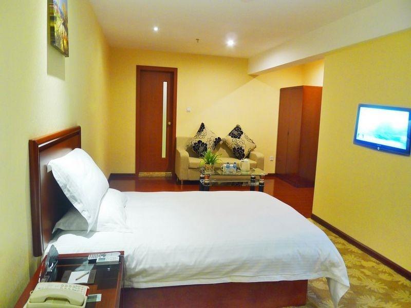 Greentree Inn Guiyang Court Street West Zhongshan Road Subway Station Business Hotel Luaran gambar